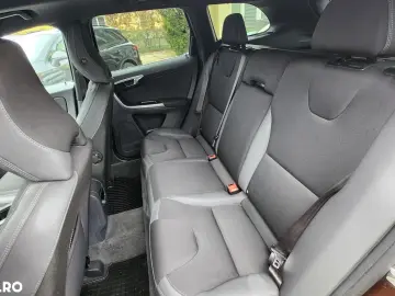 Volvo XC 60 D5 AWD Geartronic Momentum