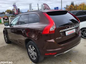 Volvo XC 60 D5 AWD Geartronic Momentum