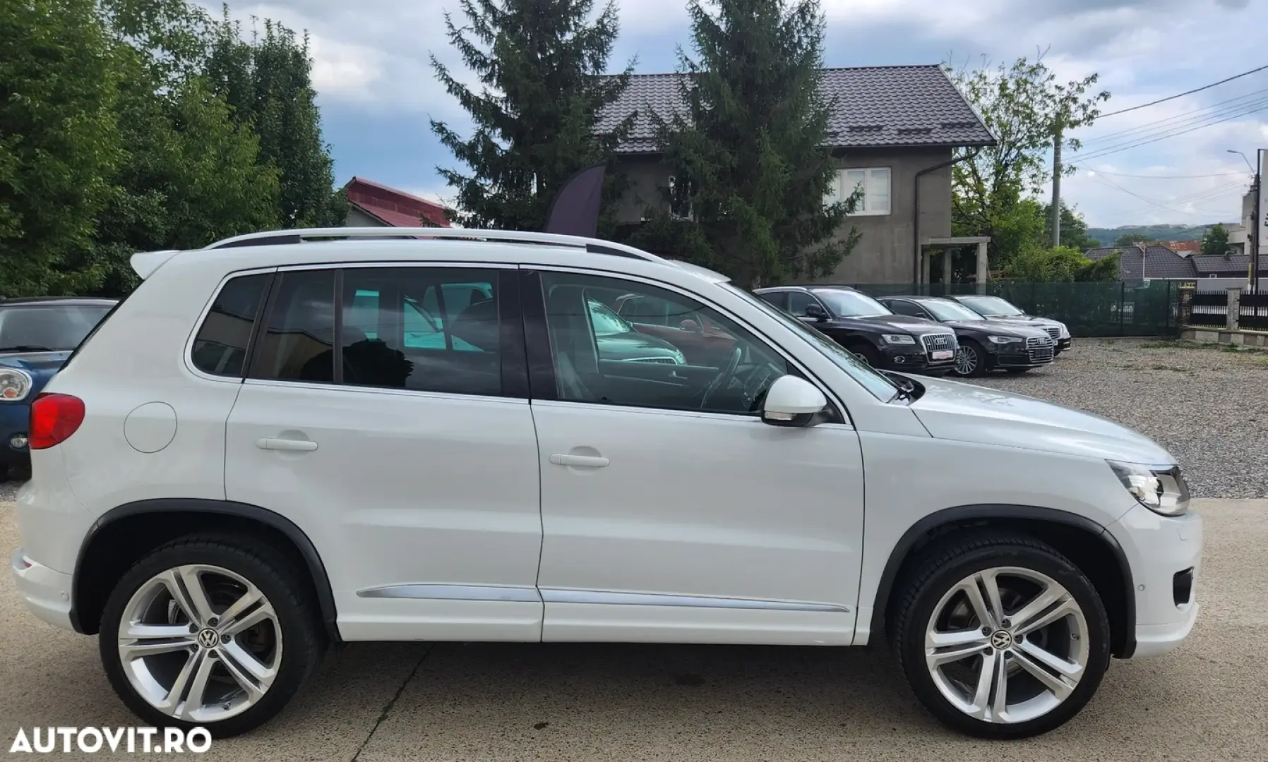 Volkswagen Tiguan 2.0 TDI 4MOTION  R-Line