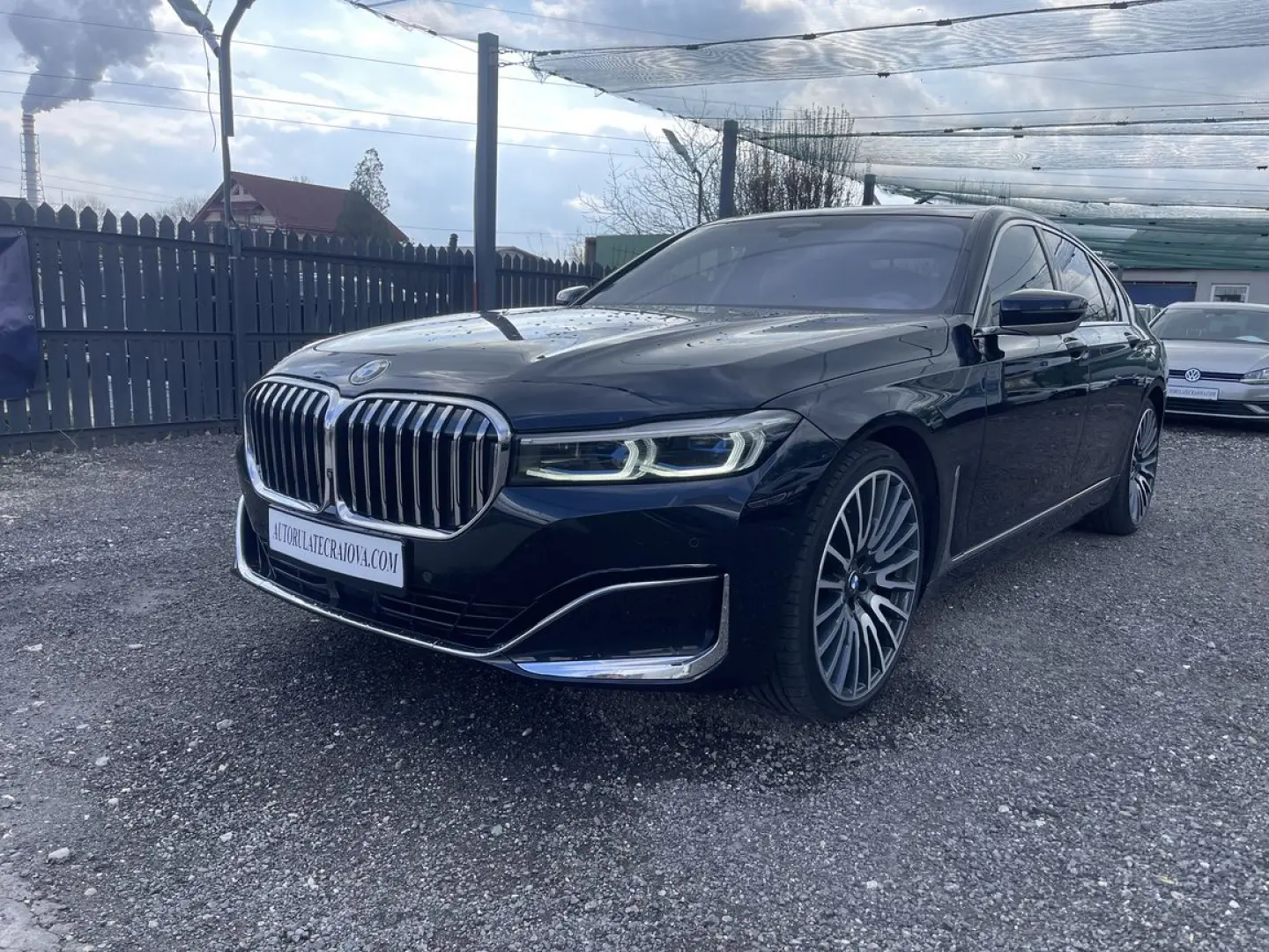 BMW 740i