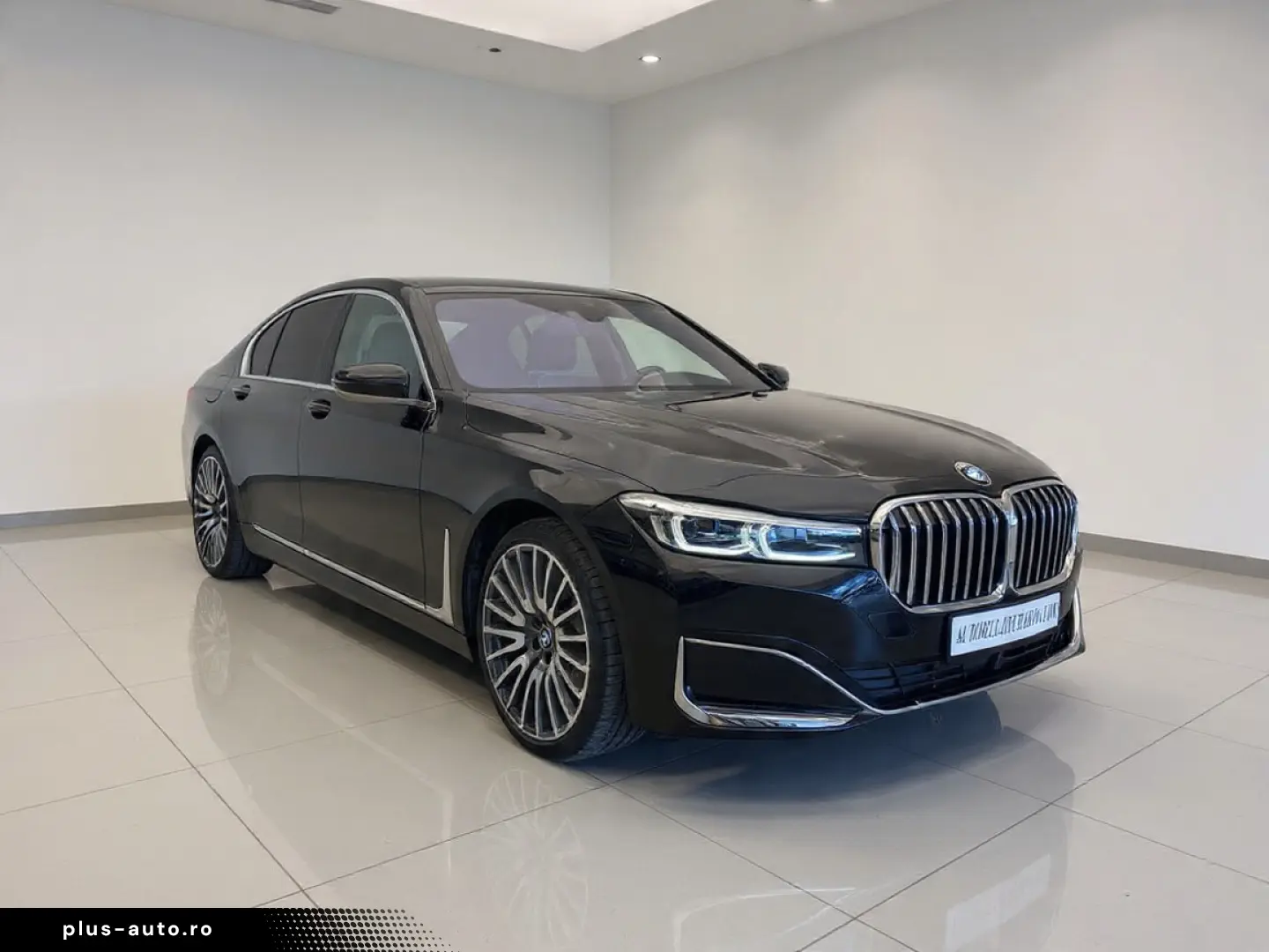 BMW 740i
