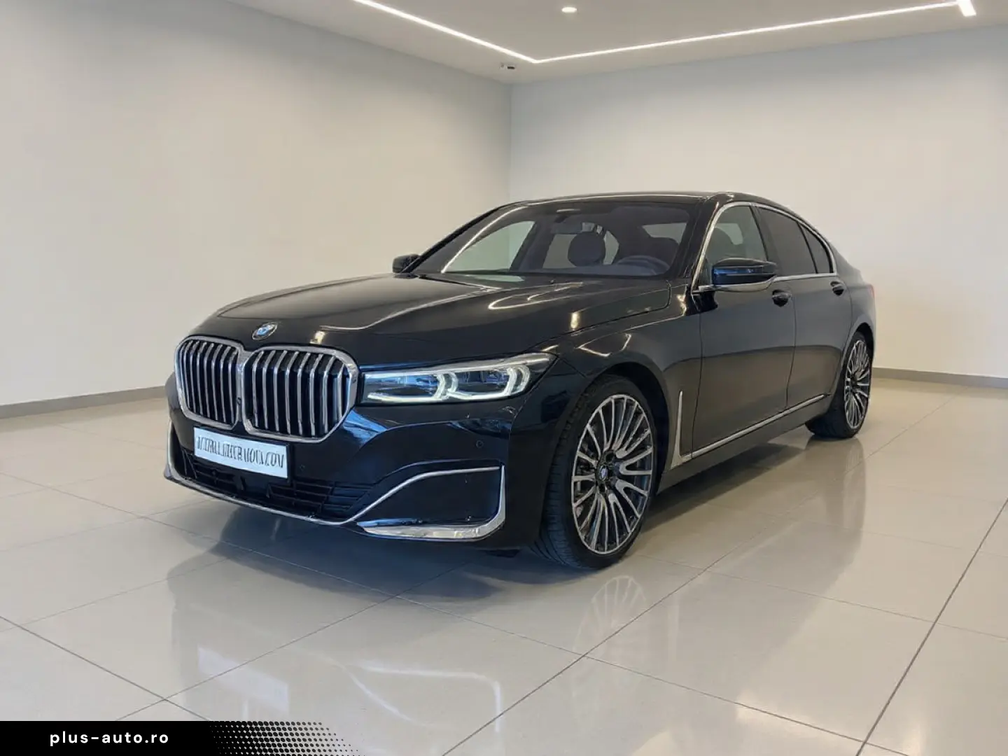 BMW 740i