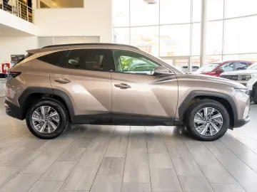 Hyundai Tucson Hybrid