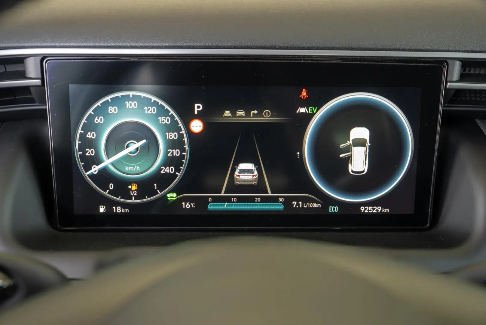 Hyundai Tucson Hybrid