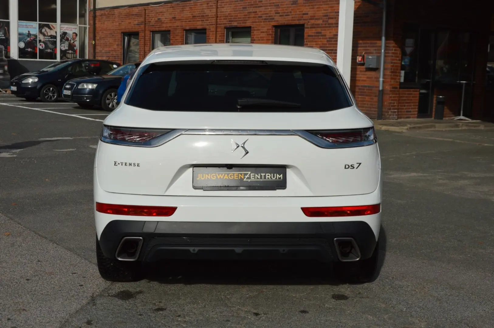 DS 7 E-Tense 225 Bastille   4x2 NAVI KAMERA SZHZ