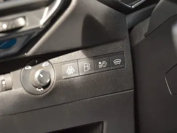 DS 7 E-Tense 225 Bastille   4x2 NAVI KAMERA SZHZ