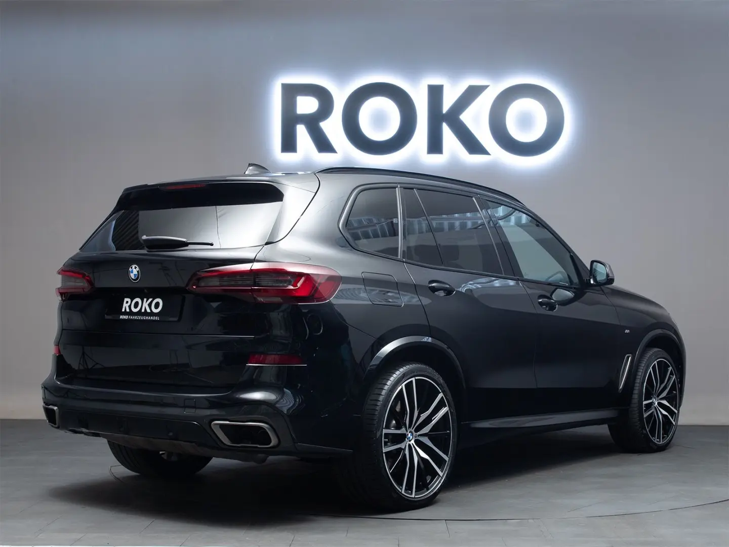 X5 M50i xD Laser HuD Carbon 360 AllradLenk.H&K