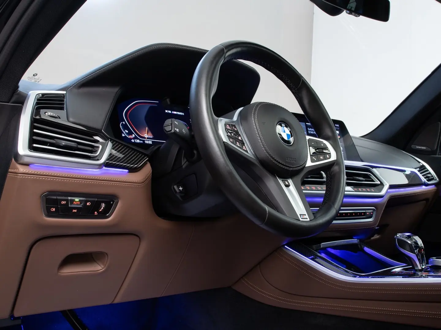 X5 M50i xD Laser HuD Carbon 360 AllradLenk.H&K