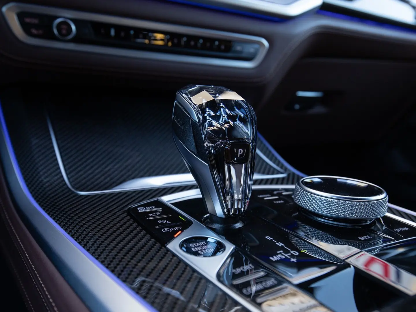 X5 M50i xD Laser HuD Carbon 360 AllradLenk.H&K