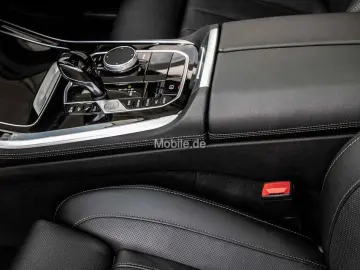 X5 M50i Navi Laser HeadUp harman kardon 22  RKam