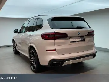 X5 xDriveM50i SkyLou AHK IAL 4xSH LM22  Massage