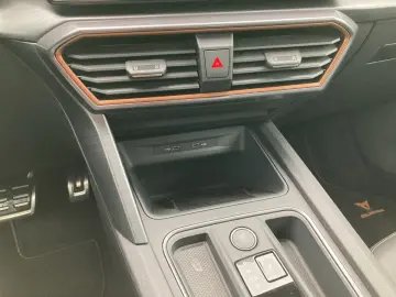 FORMENTOR VZ 1.5 e-HYBRID DSG  CCS NAVI ACC PDC