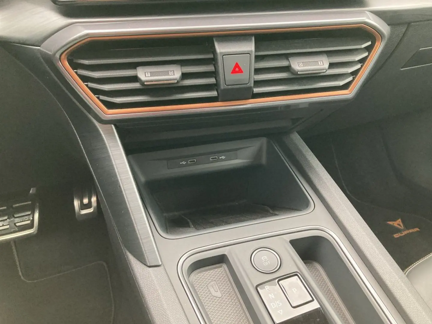 FORMENTOR VZ 1.5 e-HYBRID DSG  CCS NAVI ACC PDC