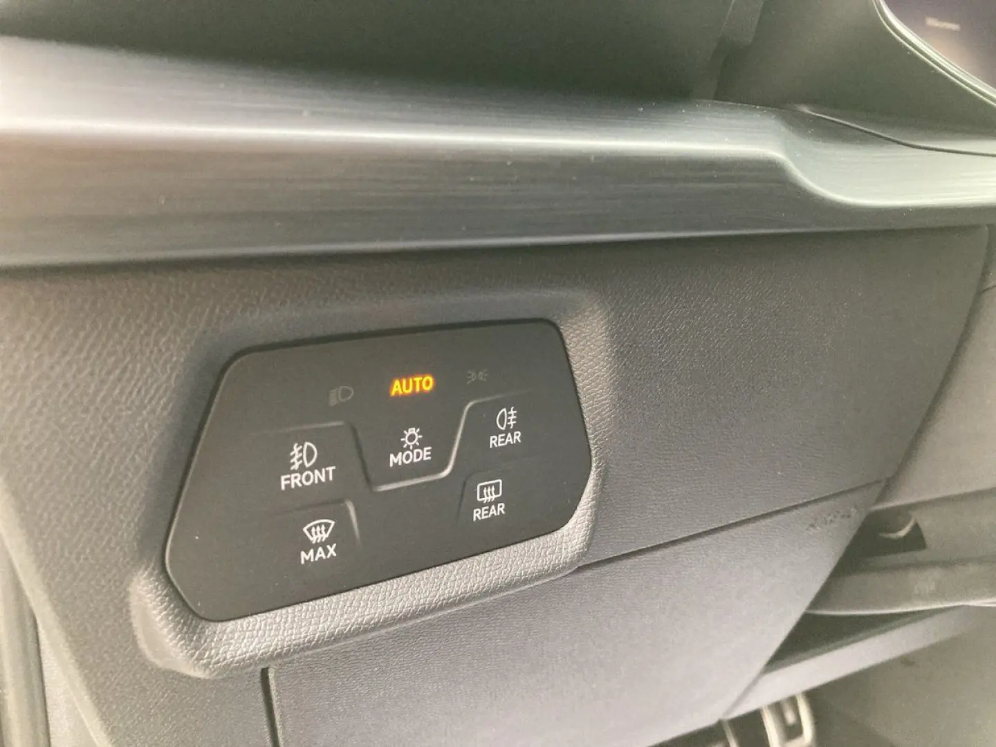 FORMENTOR VZ 1.5 e-HYBRID DSG  CCS NAVI ACC PDC