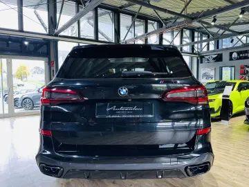 X5 M50 i