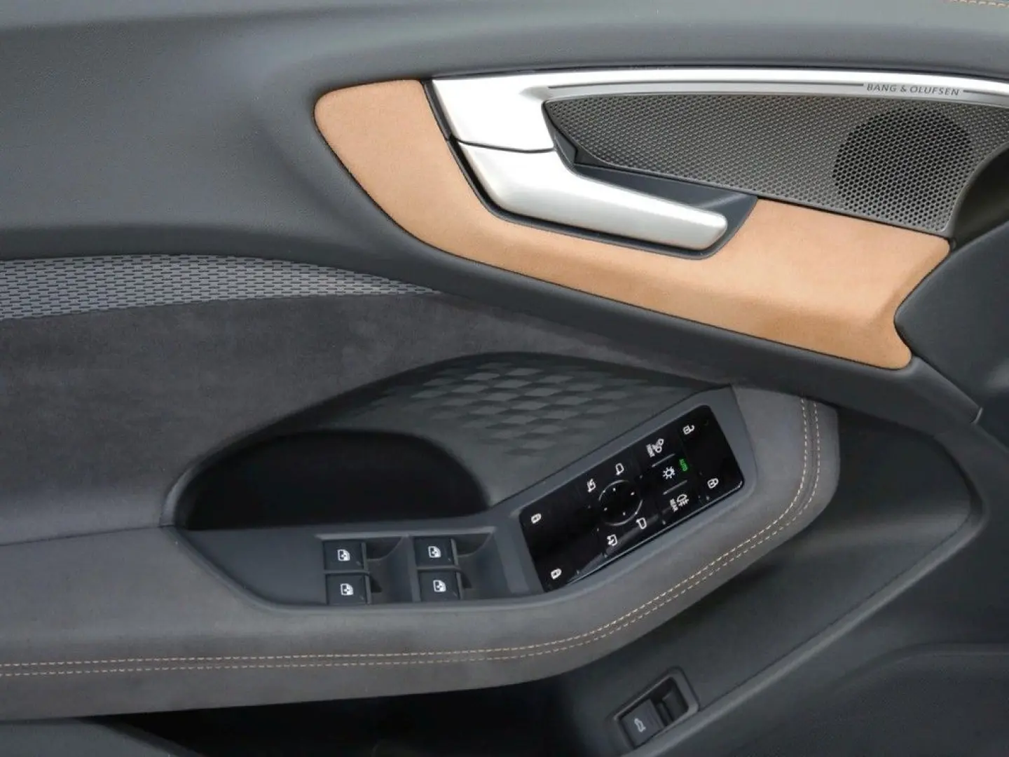 A5 Lim. TDI  Q S line 19  LEDER PANO MATRIX