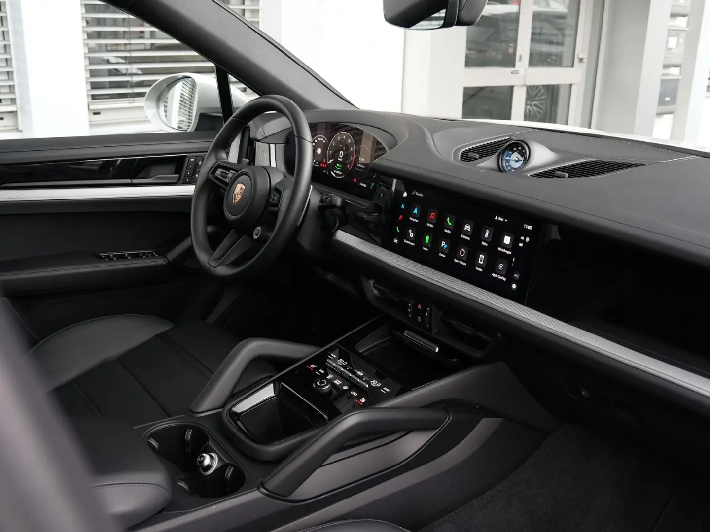 E-Hybrid Coupé SPORTDESIGN-PAKET-INNODRIVE-BOSE