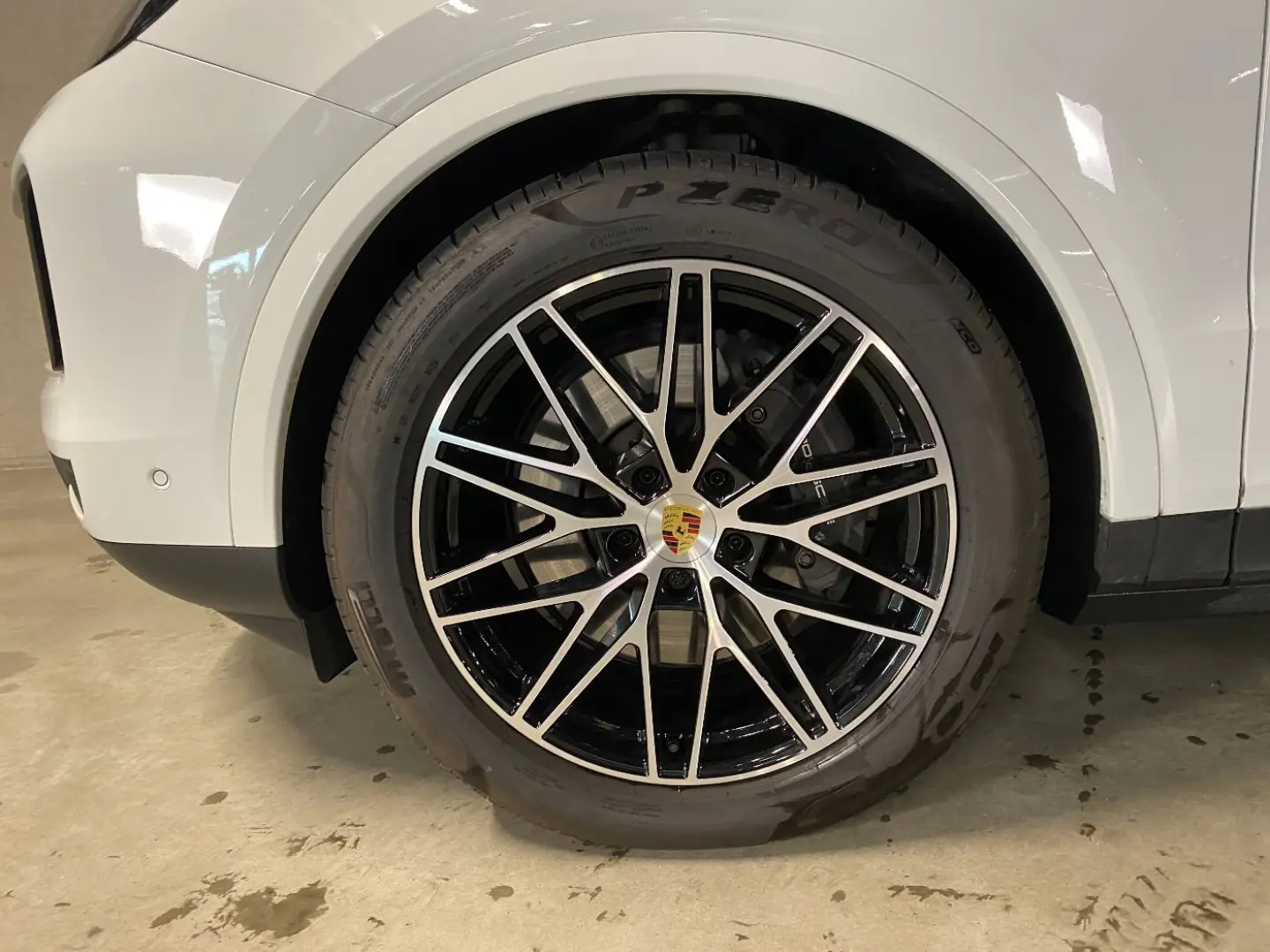 Cayenne E-Hybrid   Nachtsicht   InnoDrive