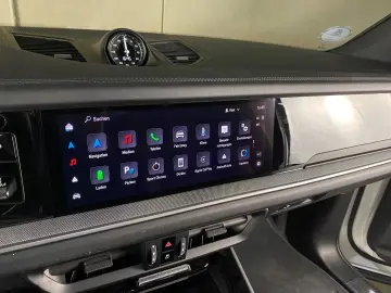 Cayenne E-Hybrid   Nachtsicht   InnoDrive