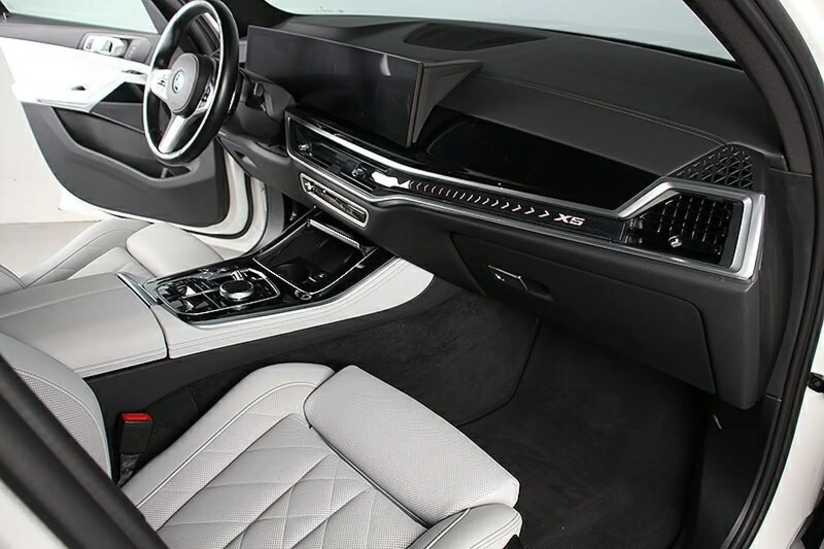 X5 xDr.50e M Sport Pro AHK Widescreen 2Achs HiF