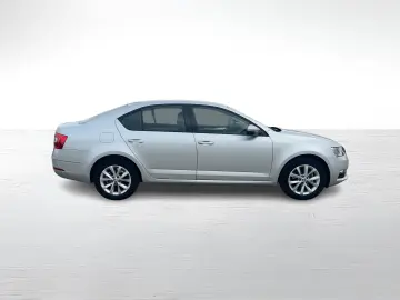 Škoda Octavia SMART 1.0 TSI