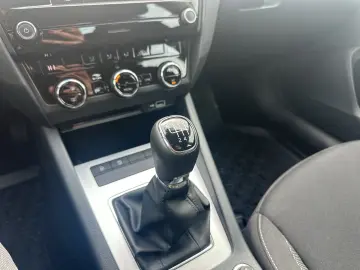 Škoda Octavia SMART 1.0 TSI