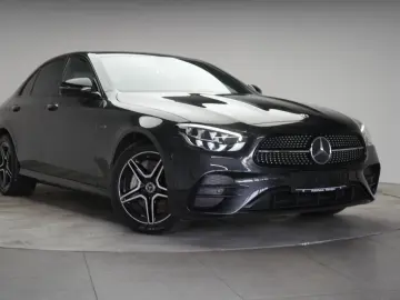 E 300 de 9G-Tronic AMG Navi Temp Kamera Burmeste