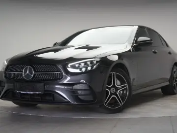 E 300 de 9G-Tronic AMG Navi Temp Kamera Burmeste