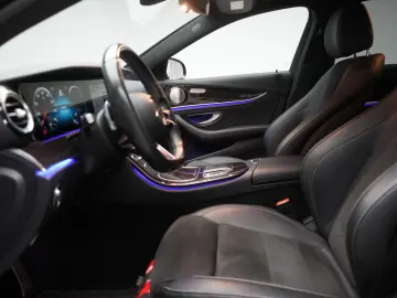 E 300 de 9G-Tronic AMG Navi Temp Kamera Burmeste