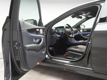 E 300 de 9G-Tronic AMG Navi Temp Kamera Burmeste