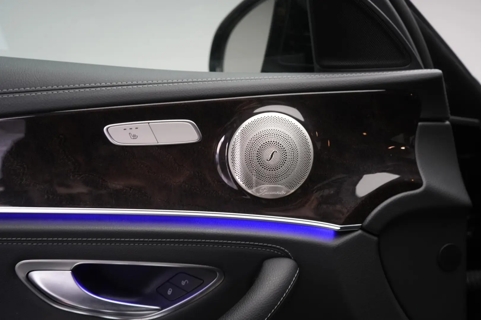 E 300 de 9G-Tronic AMG Navi Temp Kamera Burmeste