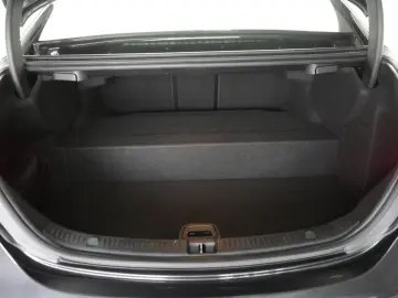 E 300 de 9G-Tronic AMG Navi Temp Kamera Burmeste