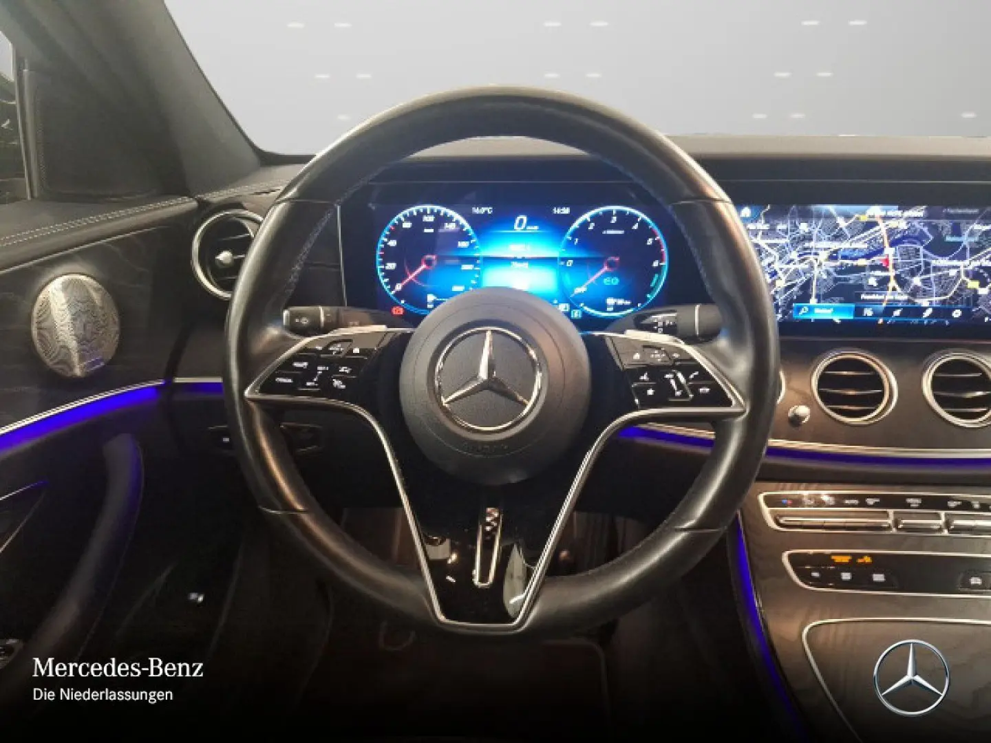 E 300 de 4M AMG NIGHT AHK FAHRASS  Burme 360