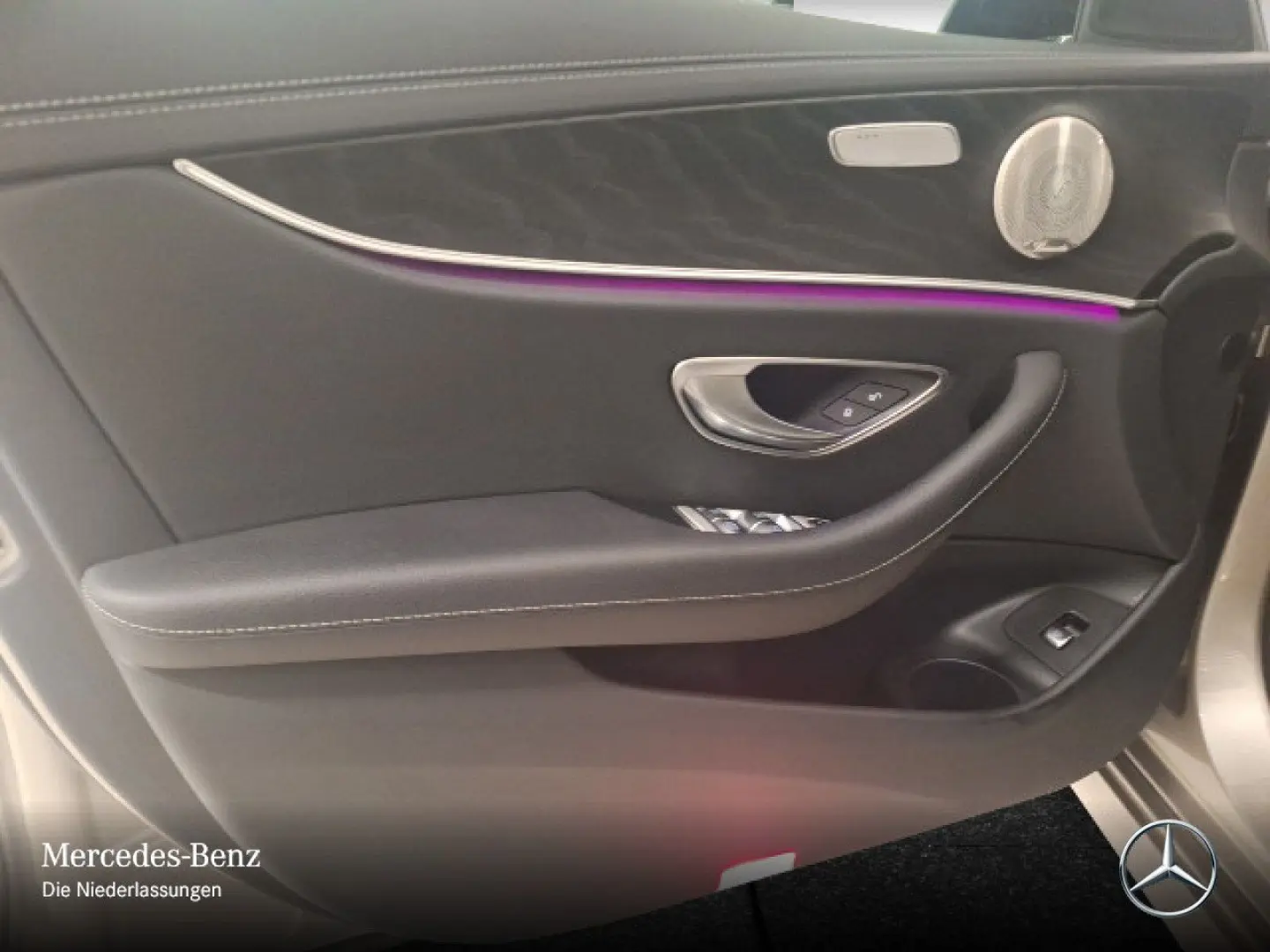 E 300 de 4M AMG NIGHT AHK FAHRASS  Burme 360