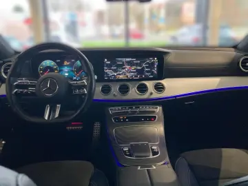 E 300 de 4M AMG NIGHT DISTR PLUS 360  MULTIBEAM
