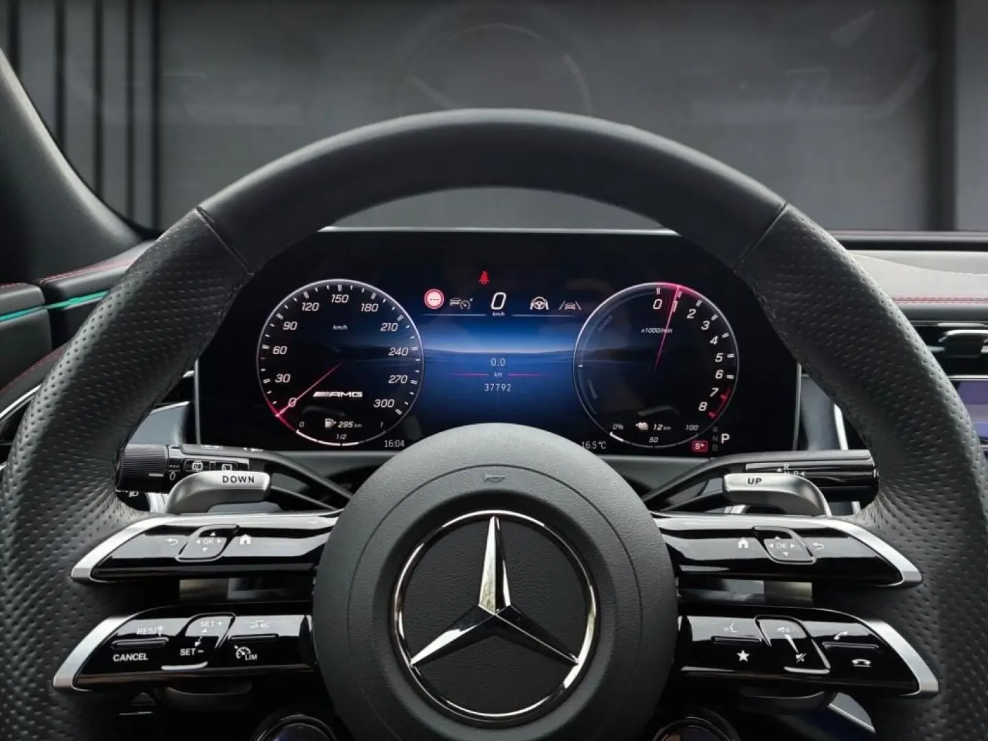 AMG E 53 4M  T  Panorama  360   Burmester