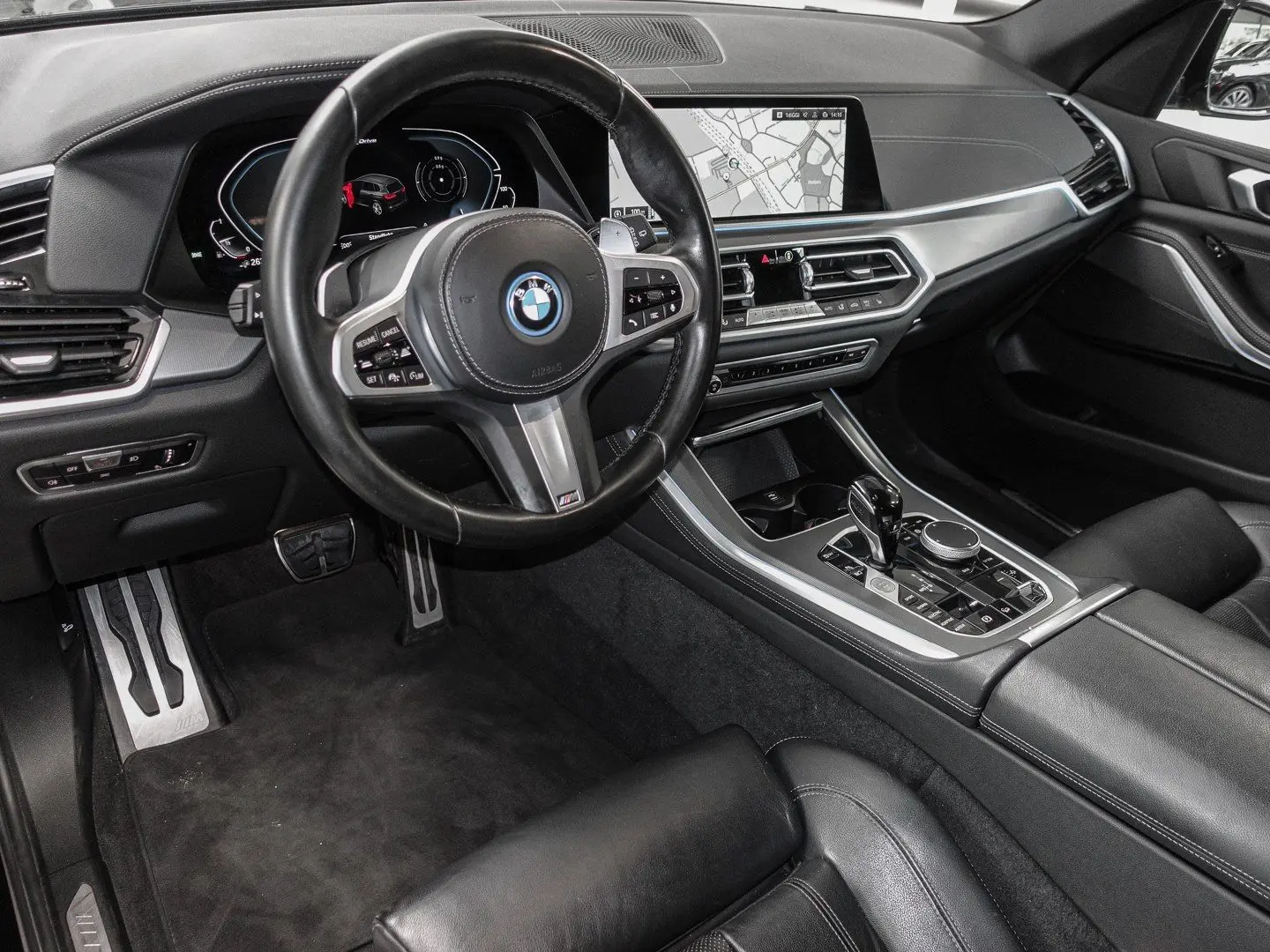 X5 xDrive45e M Sport AHK RFK NAVI LED LUFT MEMOR