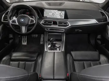 X5 xDrive45e M Sport AHK RFK NAVI LED LUFT MEMOR