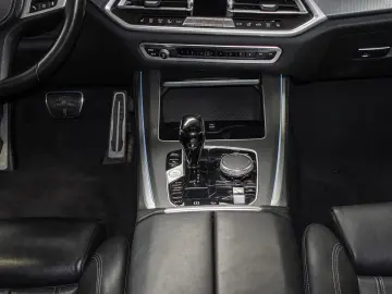 X5 xDrive45e M Sport AHK RFK NAVI LED LUFT MEMOR