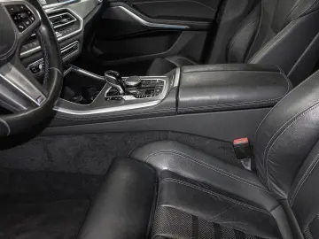 X5 xDrive45e M Sport AHK RFK NAVI LED LUFT MEMOR