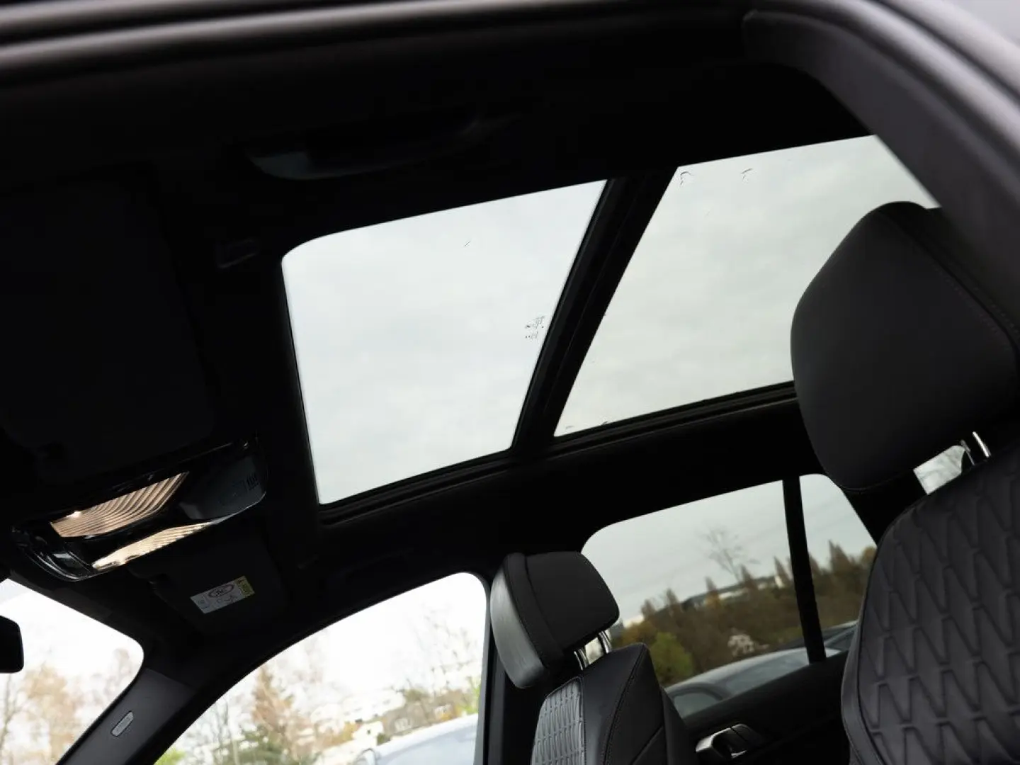 X5 xDrive 45e M-Sport PANO AHK HUD LASER LED ACC