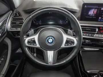 X3 xDrive30e M-Sport
