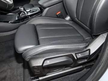 X3 xDrive30e M Sport HUD