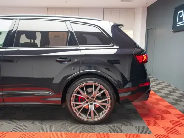 Audi SQ7 quattro TDI  4.0  AQ7