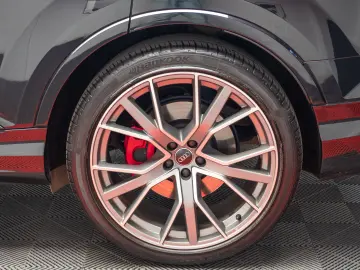 Audi SQ7 quattro TDI  4.0  AQ7