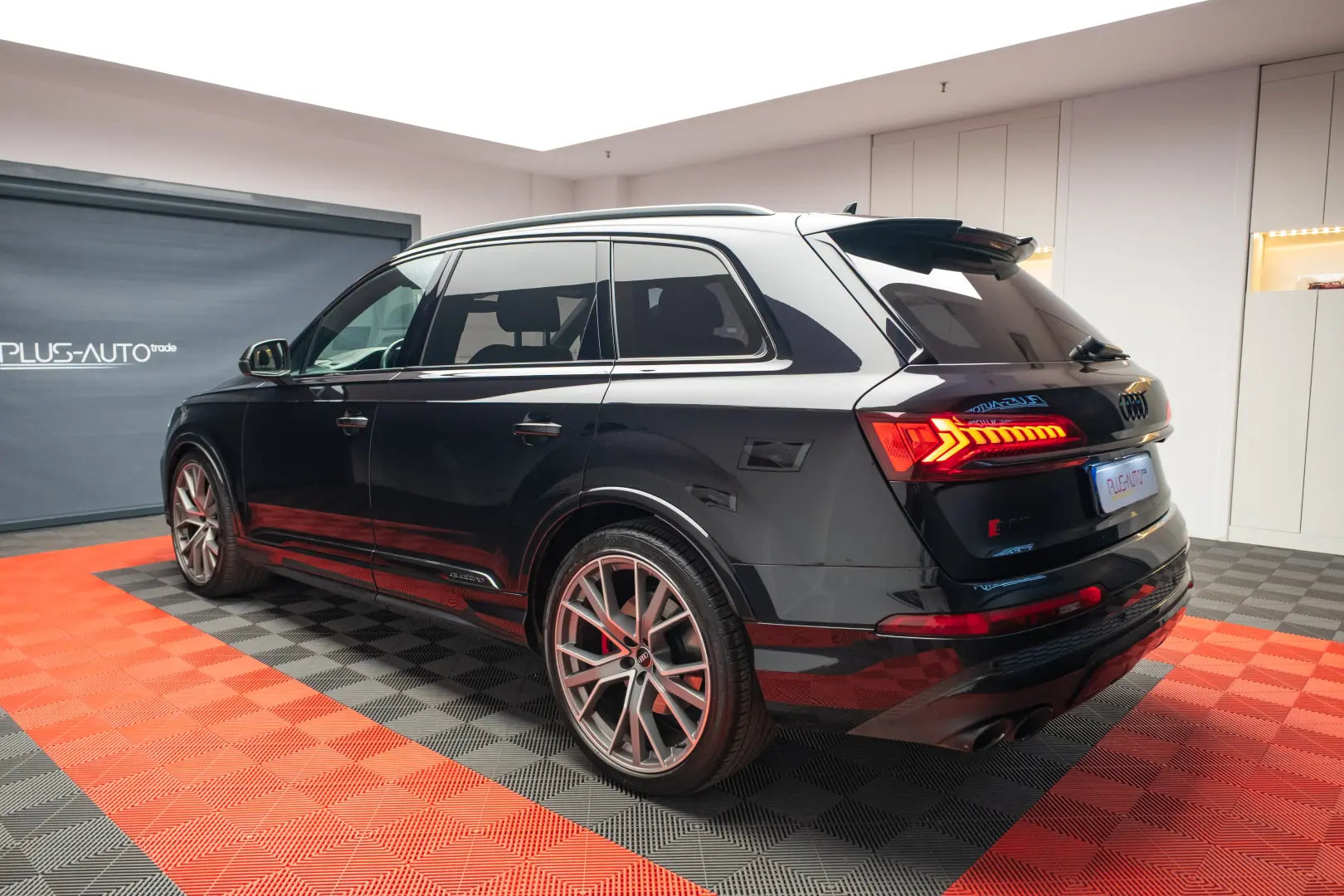 Audi SQ7 quattro TDI  4.0  AQ7