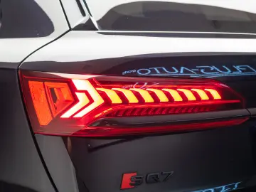 Audi SQ7 quattro TDI  4.0  AQ7