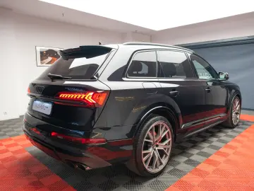 Audi SQ7 quattro TDI  4.0  AQ7