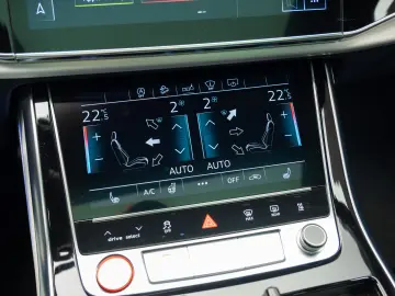 Audi SQ7 quattro TDI  4.0  AQ7