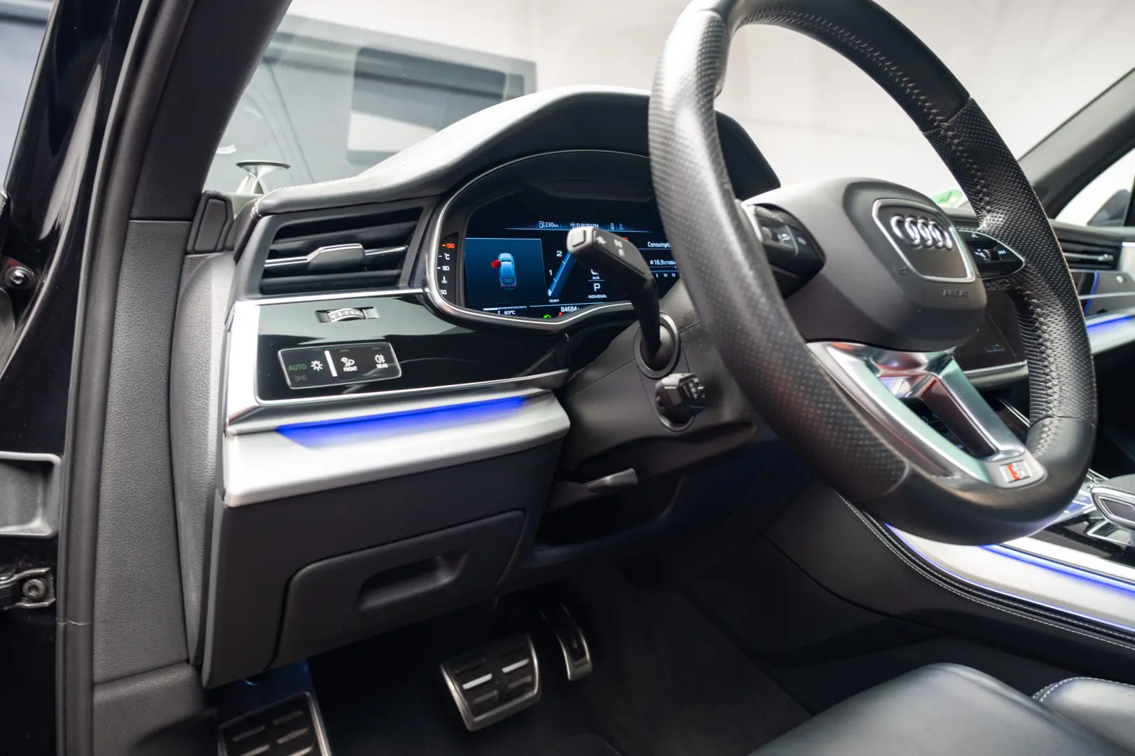 Audi SQ7 quattro TDI  4.0  AQ7